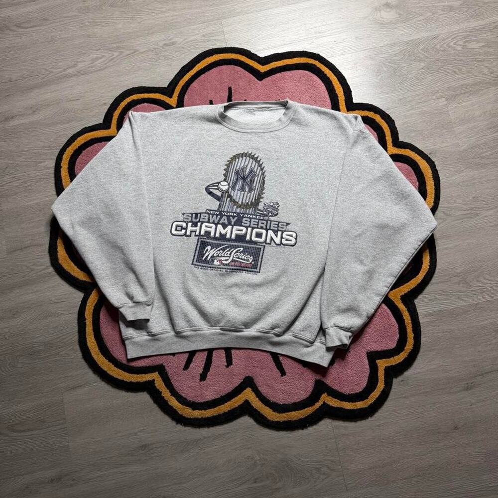 Vintage Y2K New York Yankees Subway Series Graphic Crewneck Sweatshirt XL/2XL